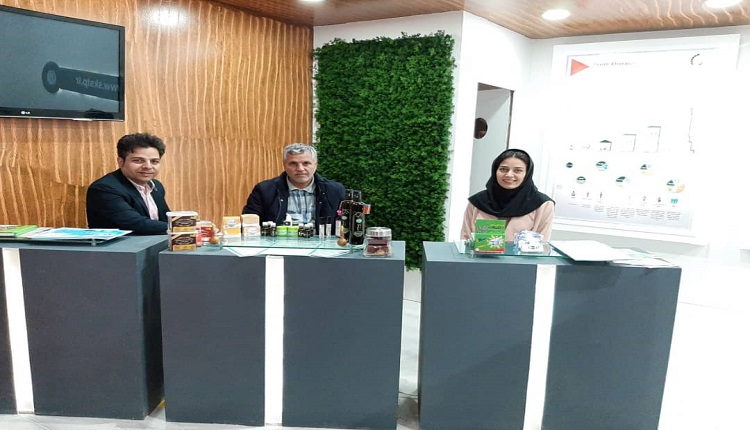 حضور فناوران مرکز رشد واحدهای فناور قاین در بیستمین نمایشگاه فن بازار تهران 